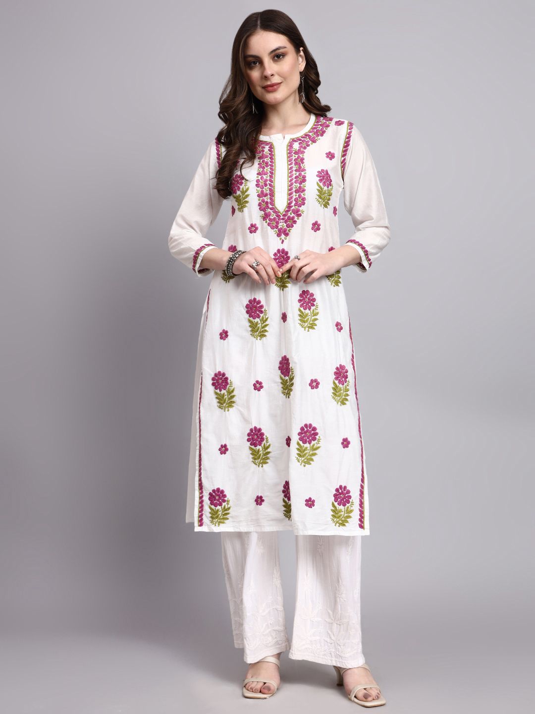 NOOR Kurti